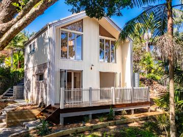 Avoca Beach 92a Hillside Road
