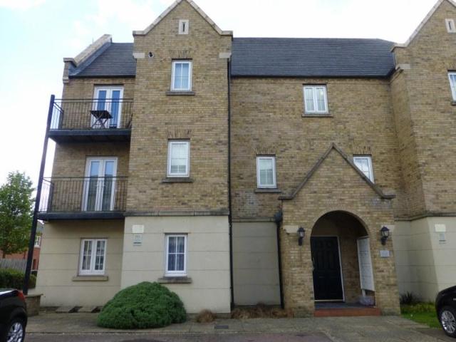 Avocet Close, Coton Park, Rugby, CV23 2 bed flat to rent £950 pcm £219 pw