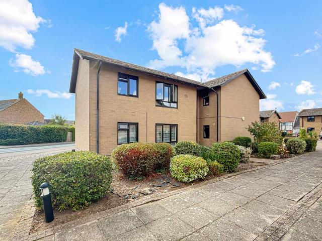 Avocet Mews, Rendlesham, IP12 1 bed flat to rent £625 pcm £144 pw