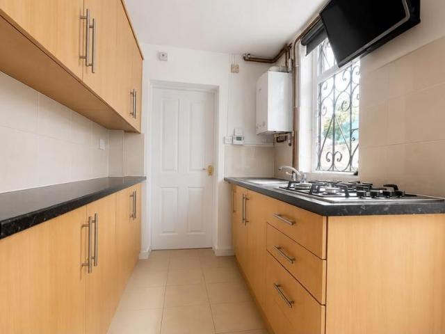 Avon Street, Leicester, LE2 2 bed terraced house to rent £1,100 pcm £254 pw