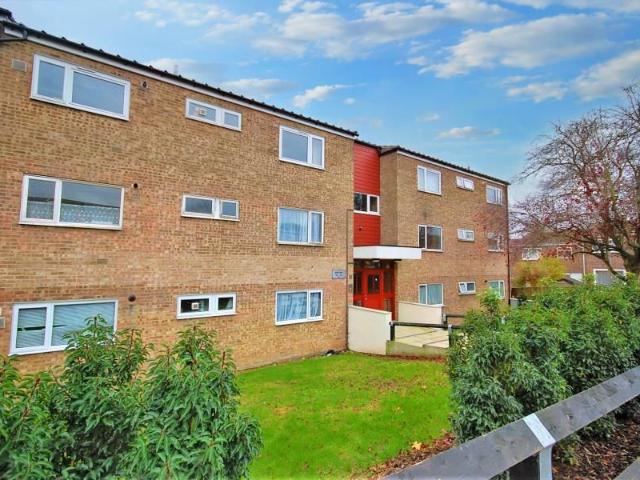 Avon Way, Colchester CO4, 3 bed flat to rent, £1,225 pcm | PrimeLocation