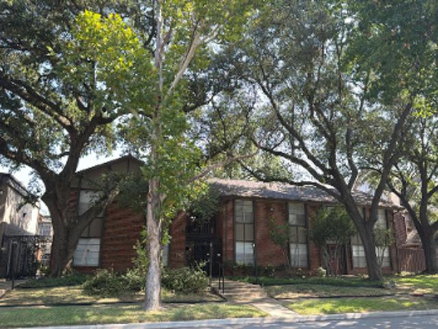 Avondale Ave Apt