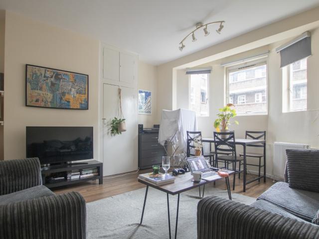 Avondale House, London, SE1