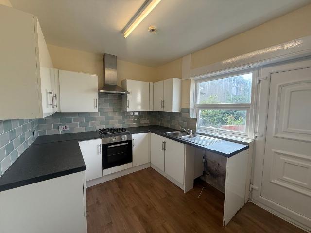 Avondale Road, Nelson BB9, 2 bed property to rent, £650 pcm | PrimeLocation