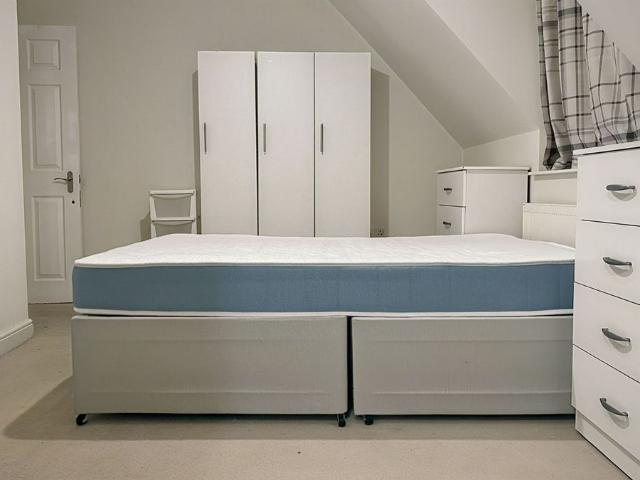 Avondale Road, Kanwar Heights CR2, 2 bed flat to rent, £1,850 pcm | PrimeLocation