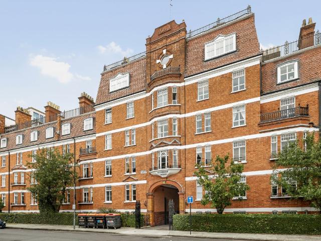 Avonmore Gardens, West Kensington, London W14, 2 bed flat to rent, £2,900 pcm | PrimeLocation