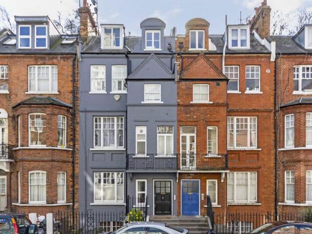 Avonmore Road, London W14 1 bed flat to rent £2,250 pcm £519 pw