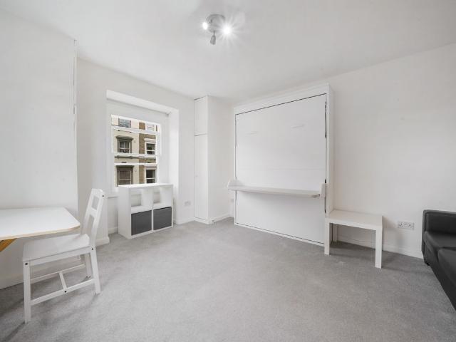 Avonmore Road W14, Studio to rent, £1,550 pcm | PrimeLocation