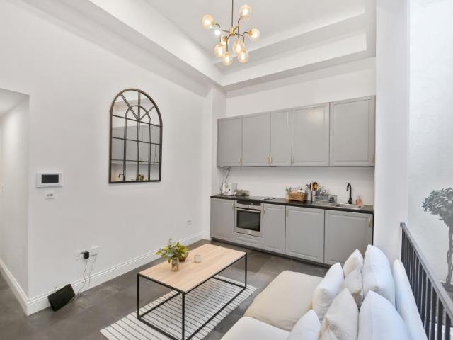 Avonmore Road, West Kensington, W14 1 bed apartment to rent £2,249 pcm £519 pw