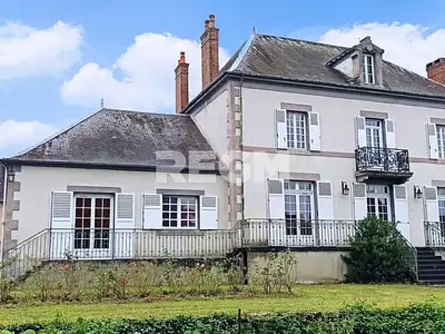 Avord 18520 Achat / Vente maison 8 pièces t8
