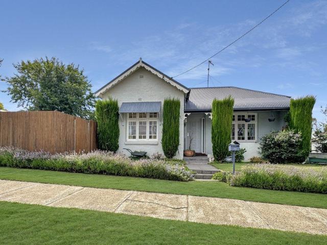 Available 2nd November | $525 Per Week