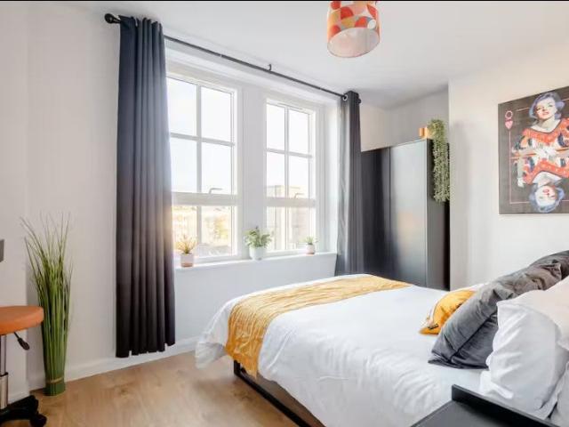 Available Asap Bright & Beautiful 1 Bed Flat