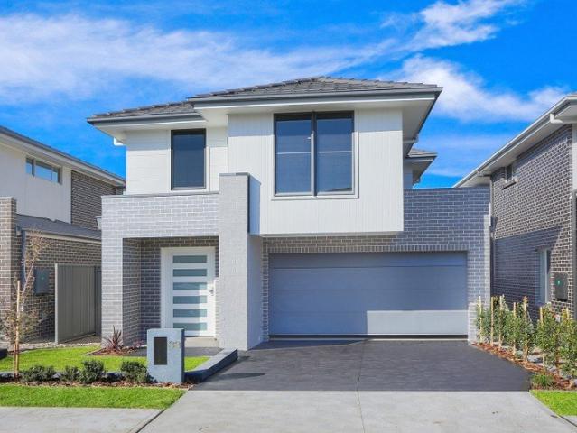 Available from 17th July 4 Bedroom Home