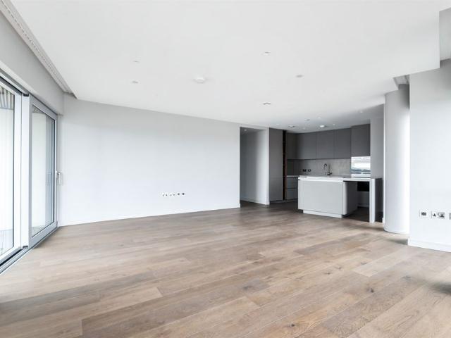 Available from 15/09/2026 3 Bed Apartment, Furnished
