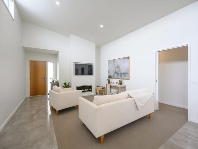 AVAILABLE FROM 2ND OCTOBER 2026: Fully Furnished Superb Townhouse at the Woollen Mill Estate