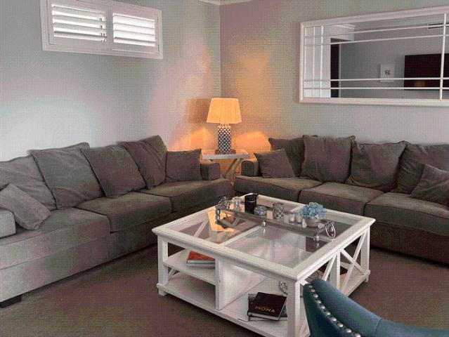 5 Bedroom Fully Furnished Stunning Hamptons Canal Townhouse in Mandurah