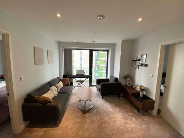 AVAILABLE NOW! | Fully Furnished | Two Double Bedroom | Two Bathrooms | 24 Hour Concierge, On site Gym and Other Luxury Facilities