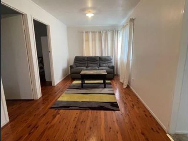 Available now! Furnished 3 bedrooms