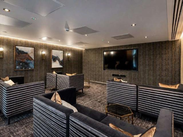AVAILABLE NOW | TWO BEDROOM TWO BATHROOM APARTMENT | EXCEPTIONAL RESIDENT FACILITIES | GYM, CINEMA & LOUNGE | PRIVATE TERRACE