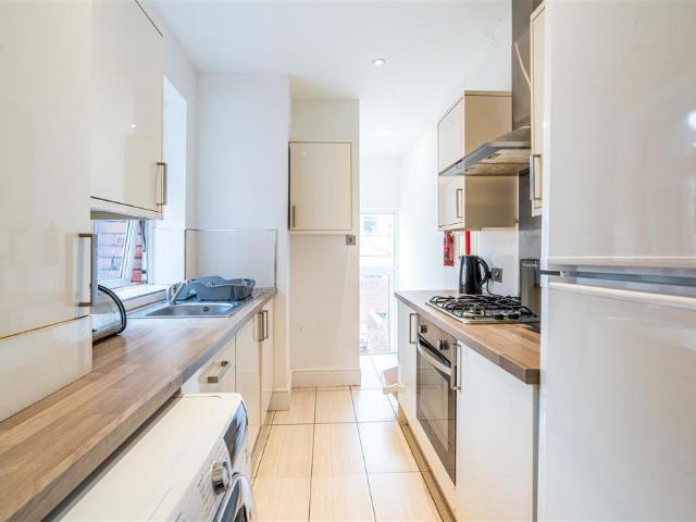 360 Virtual Tour* Brandon Grove. 5 bed maisonette to rent £2,167 pcm £500 pw