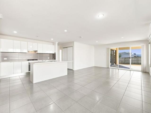 APPLICATION APPROVED: AVAILABLE SOON VINTAGE ESTATE HOME
