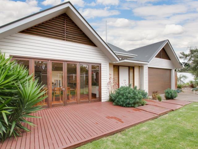 Available soon for long term lease fully furnished