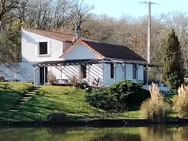 Availles Limouzine 86460 Achat / Vente maison 4 pièces t4