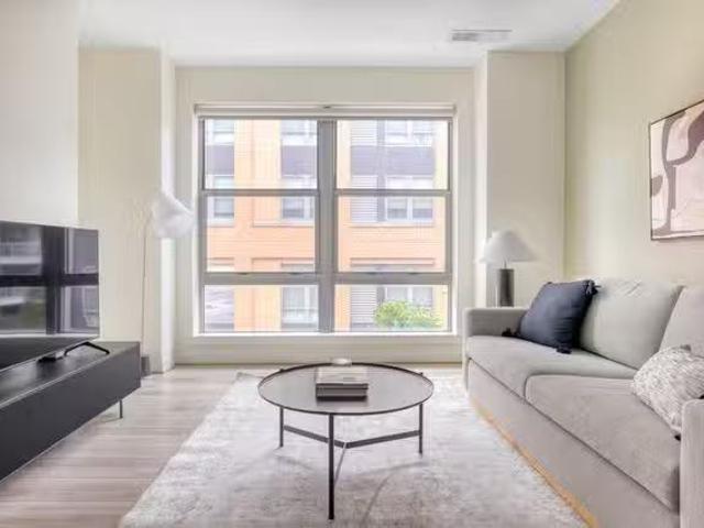 Avalon Potomac Yard, 731 Seaton Ave, Potomac Yard 1 Bedroom.