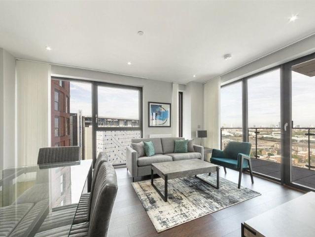Avalon Point London, E14
