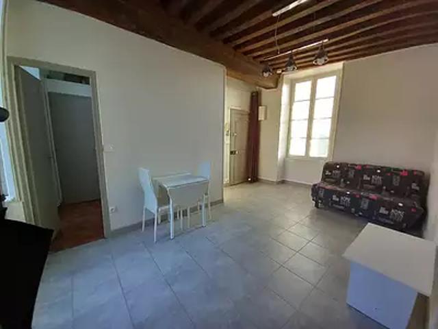 Avallon 89200 Location appartement 1 pièce t1