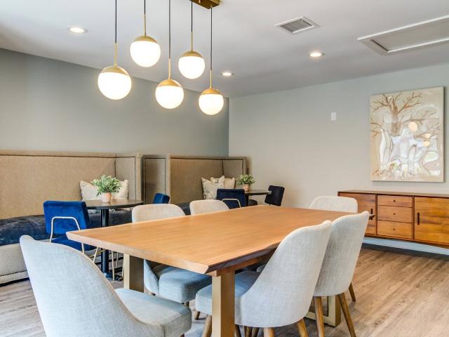Avana Powers Ferry 3 Bedroom Apartment for Rent at 1818 Wood Hollow Ct Se, Marietta, GA 30067