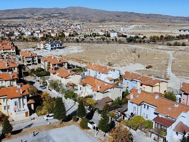 Avanos'ta Satılık 3+1 Dubleks, 160m², Garajlı Ve Bahçeli