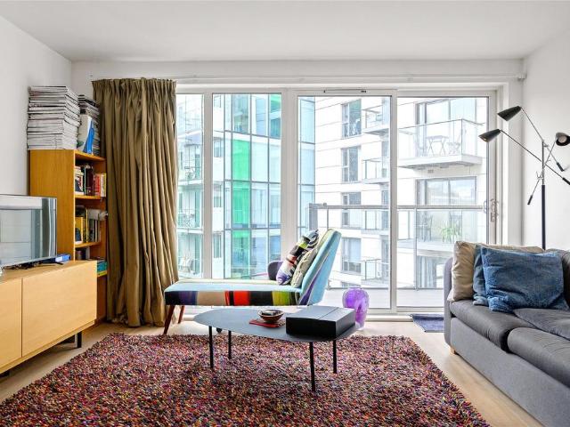 Avantgarde Place, London, E1 1 bed apartment to rent £3,500 pcm £808 pw