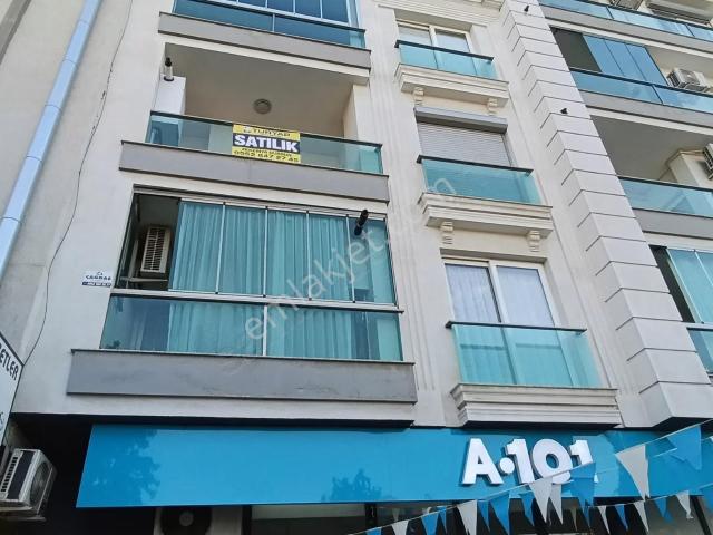 Avar Caddesinde Site İçerisinde Geniş Ve Ferah Satılık Daire