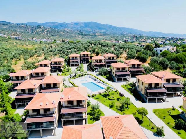 Avcı'dan Narlı Müstakil 3+1 Havuz Kapalı Otopark Denıze 150m
