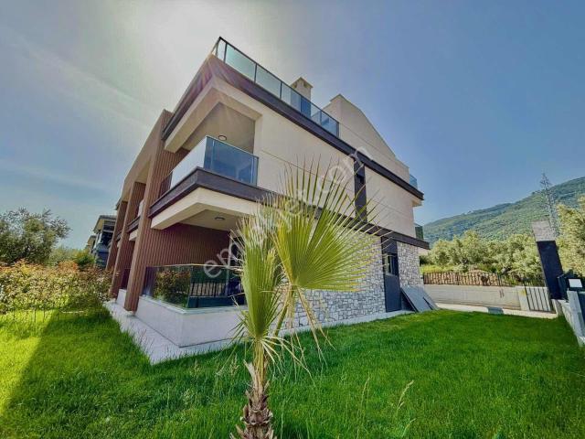 Avcı'dan Altınoluk'ta Daire Fiyatına 3+1 Villa