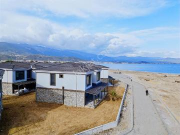 Avcı'dan Tek Yetki 4+1 300m2 Net Denize Sıfır Villa/ikinci Sıra
