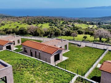 Avcı'dan 600m2 Arsa Tek Katlı Taş 3+1 Deniz Manz Villalar