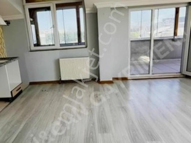 Avcılar Merkez De 2+1 Kiralık Teras Kat Daire