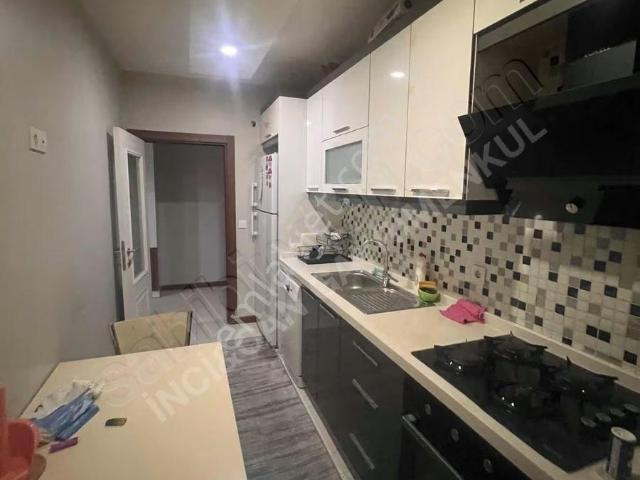 Avcılar Merkez De Namık Kemal Cd 2+1 Full Eşyalı Daire