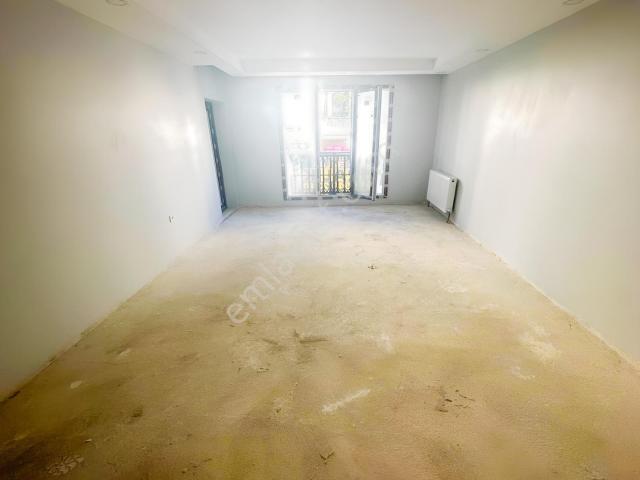 Avcılar Merkez Emlaktan Sıfır Lüks Kiralık Daire