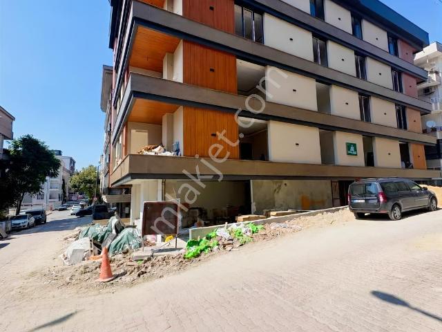 Avcılar Denizköşklerde Metrobüse Yakın Sıfır Binada 60 M² 1+1