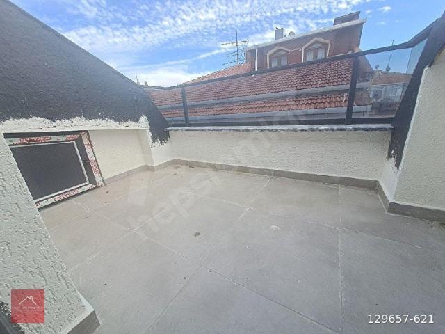 Avcılar Merkezde Deniz Manzaralı Çift Teraslı 4+2 Dubleks Daire