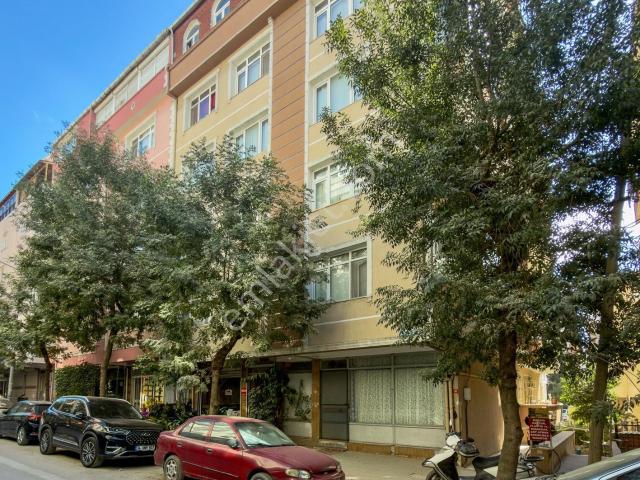 Avcılar Merkez'de Kiralık 3+1 3.kat Kiralık Daire
