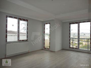 Avcılar Ambarlı'da 100 m 2+1 Sıfır Arakat Küçükler Yapıdan