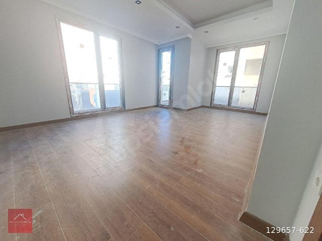 Avcılar Ambarlı Mahallesinde Kapalı Otoparklı 2+1 Daire
