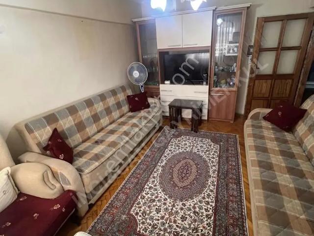 Avcılar Cihangir Mh De Hükümet Konağına Yakın Kısmi Eşyalı Daire