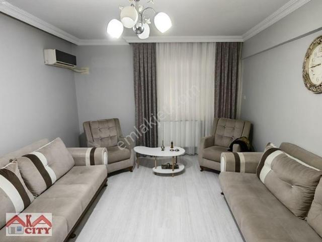 Avcılar Cihangir De Kaymakamlığa Yakın 3+1 Satılık Daire