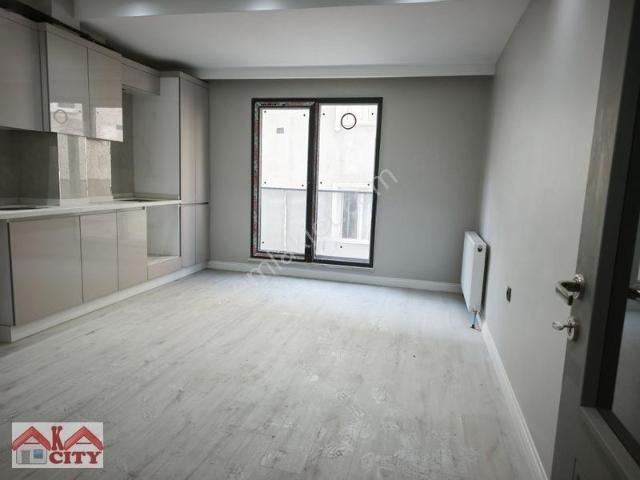 Avcılar Cihangir De 2+1 65m2 5250 000 Tl
