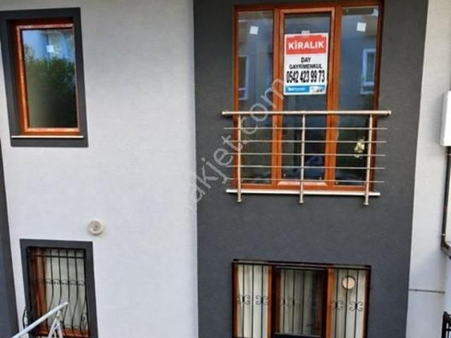 Avcılar Denizköşkler'de Merkezi Konumda 2+1 Kiralık Daire